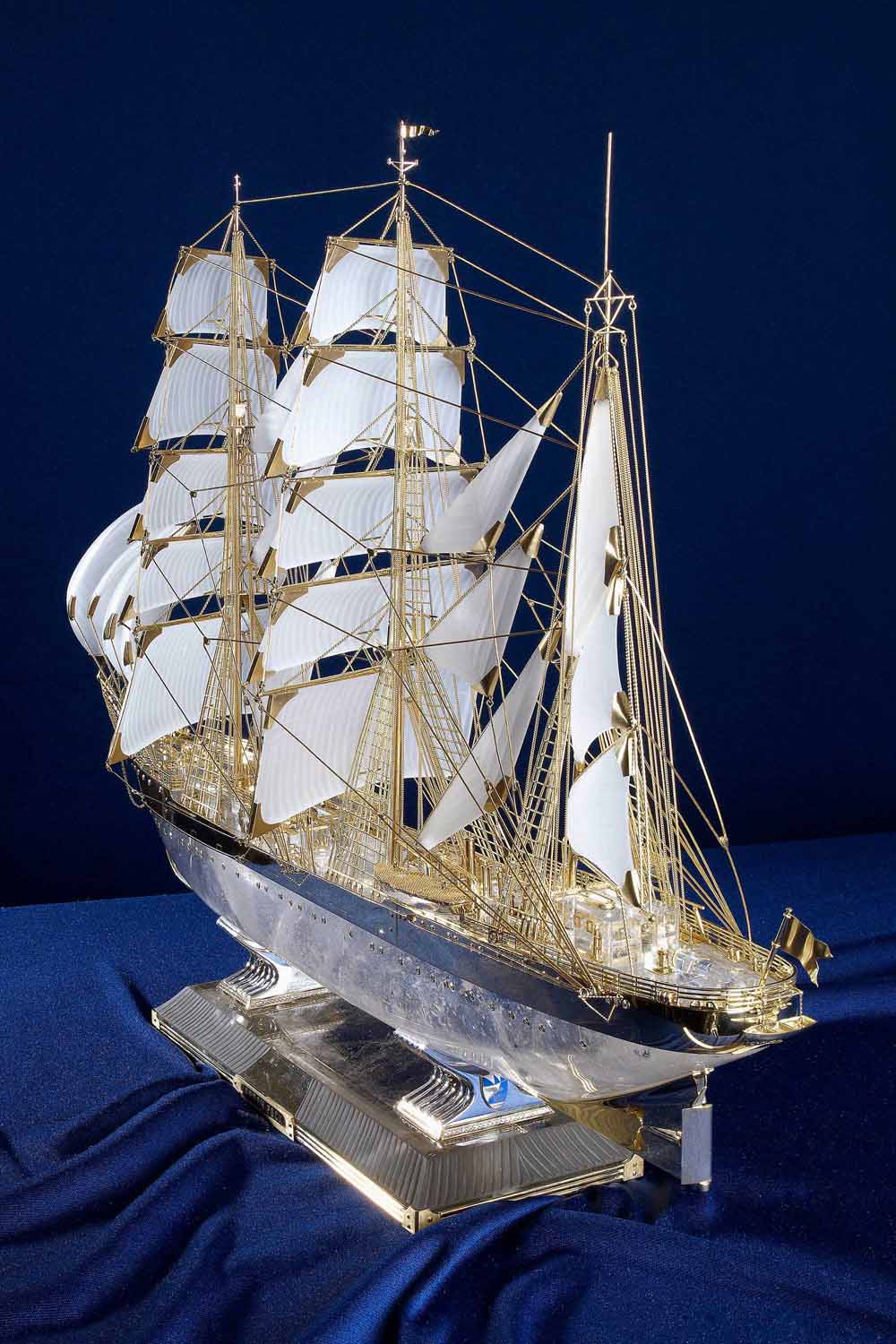 More pictures of the sailing ship Gorch Fock